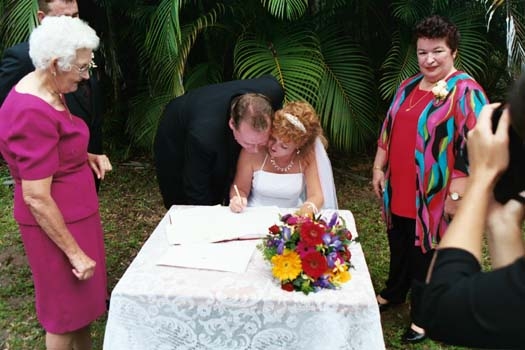 AUST QLD Mareeba 2003APR19 Wedding FLUX Ceremony 055